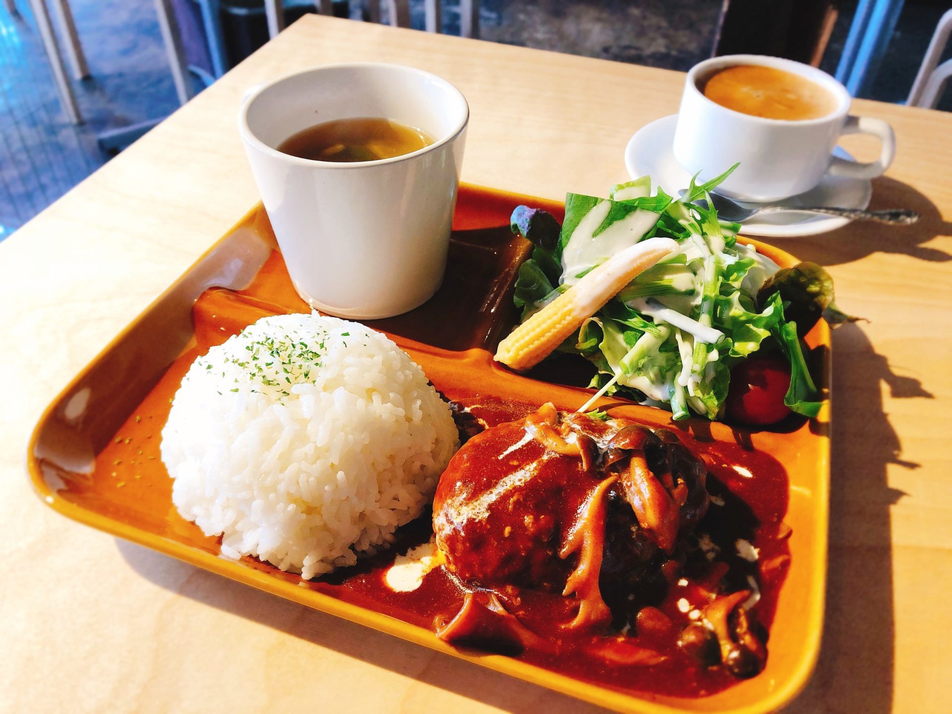 ハンバーグランチ