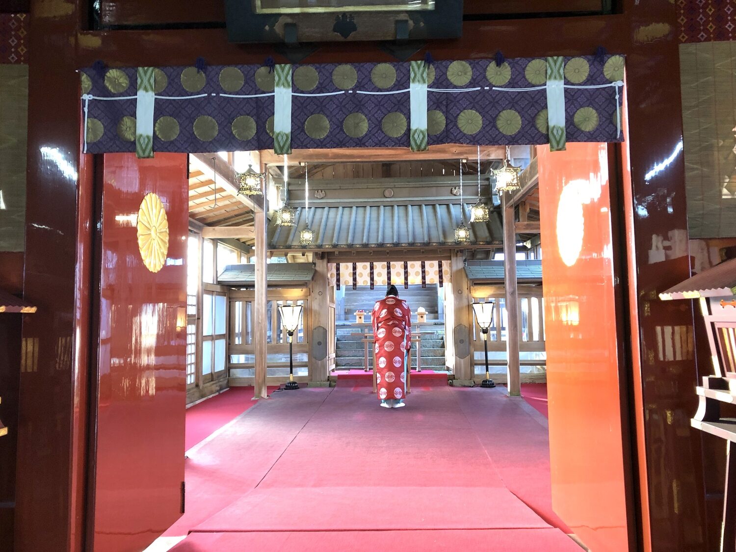 武蔵御嶽神社の本殿