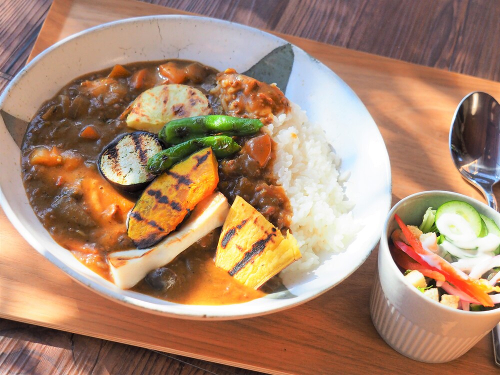 青梅 沢井マウンテンカフェ 焼き野菜カレー 10食限定