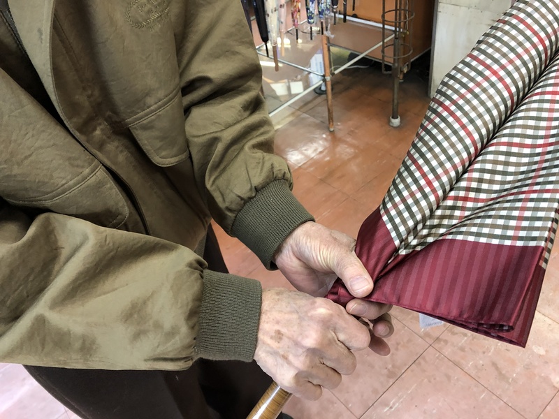 ホテイヤ傘店　傘　レクチャー