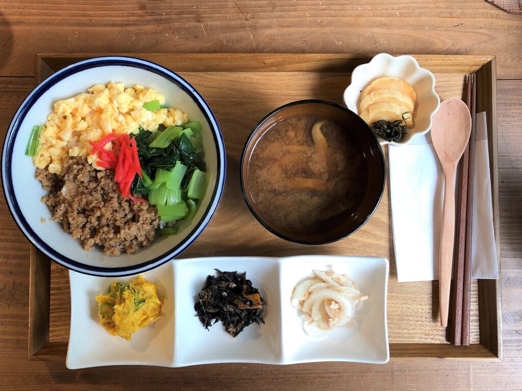 青梅　CAFE YUBA　ランチ