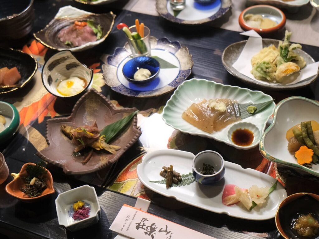 御岳山　山楽荘　神人の膳　料理