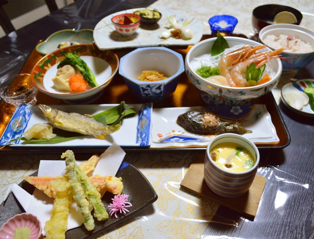 御岳山　片柳荘　御嶽懐石料理