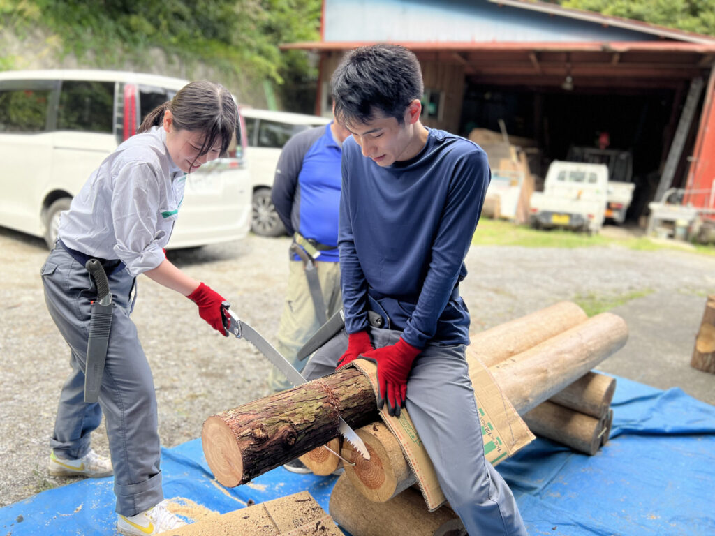 青梅　森林作業道　身近な森を活用する会　ノコギリ