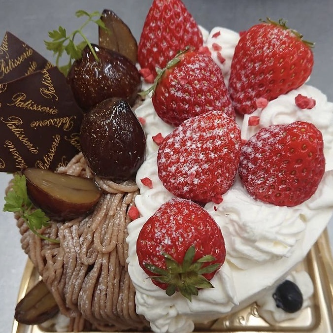 青梅　パティスリーテロワール　ハーフ＆ハーフ
