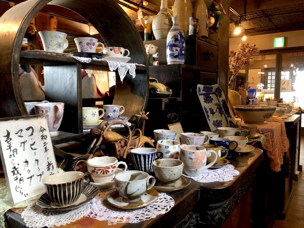 御岳山　山香荘　民芸品　骨董品