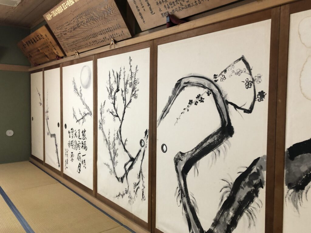 御岳山　能保利　大広間　襖絵