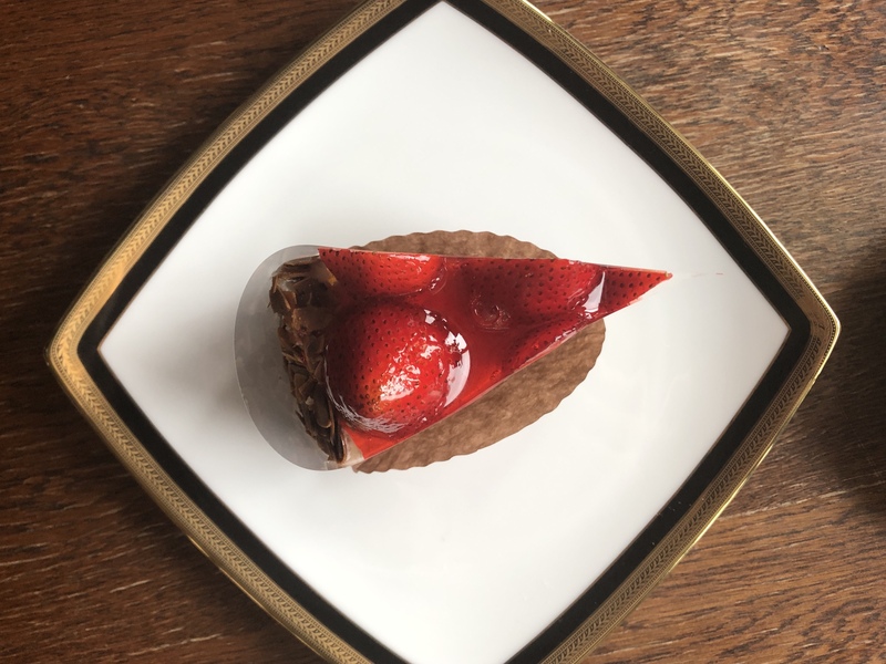 青梅　パティスリーシャロン　ケーキ