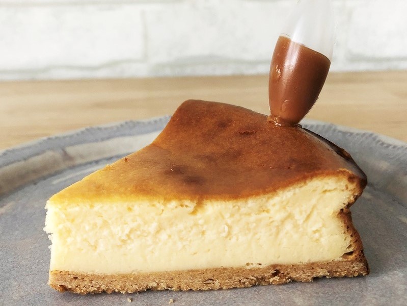 青梅　パティスリーテロワール　FUTSUのチーズケーキ