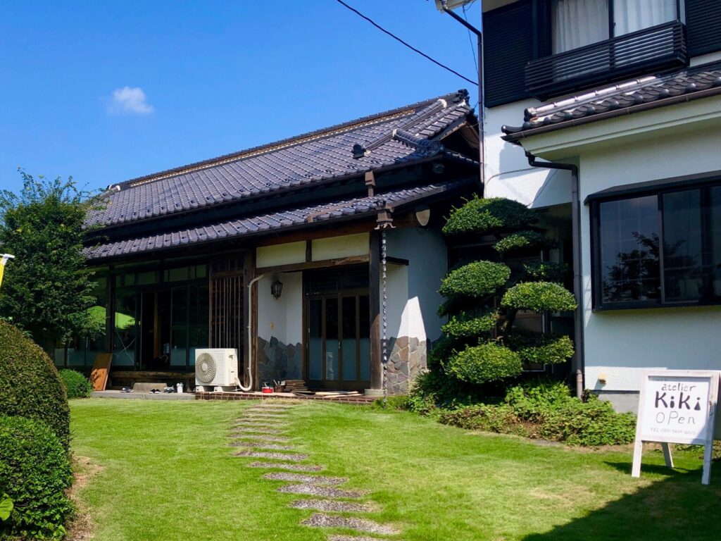 アトリエkikiの外観・日本家屋をリノベ