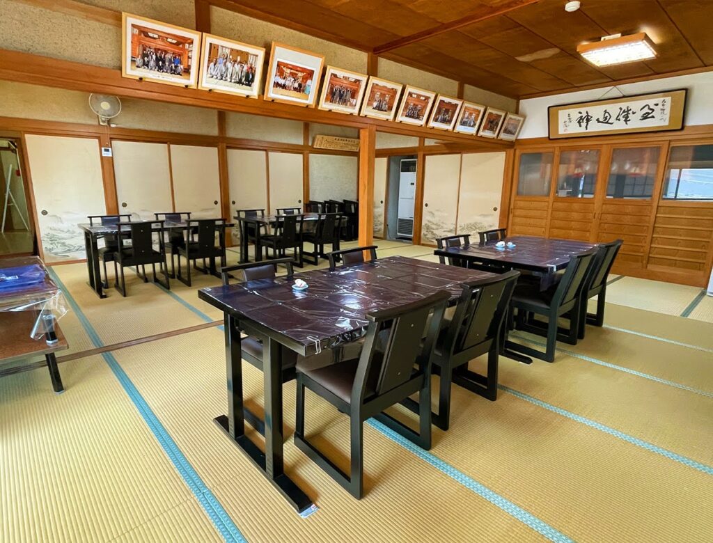 御岳山　片柳荘　大広間