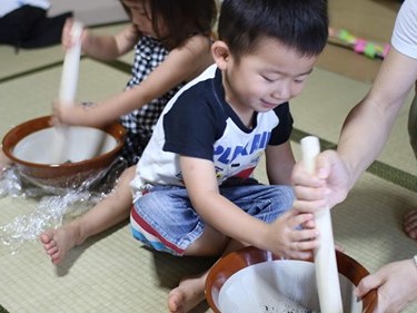 青梅　保育園　かぷかぷ山のようちえん　ワークショップ
