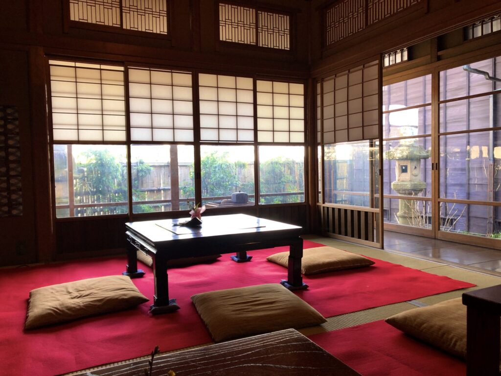津雲邸内3