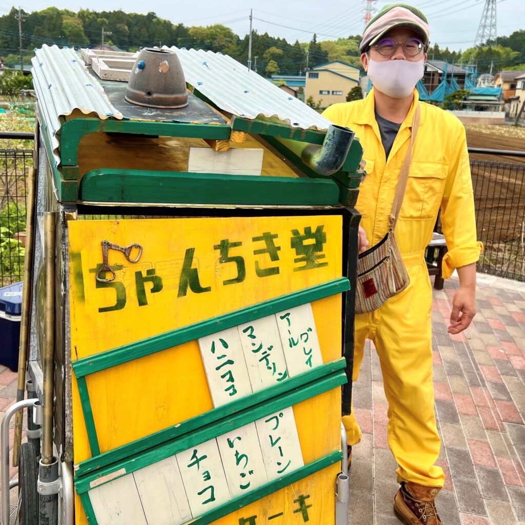青梅 霞川五反田橋広場 田んぼマルシェ シフォンケーキ