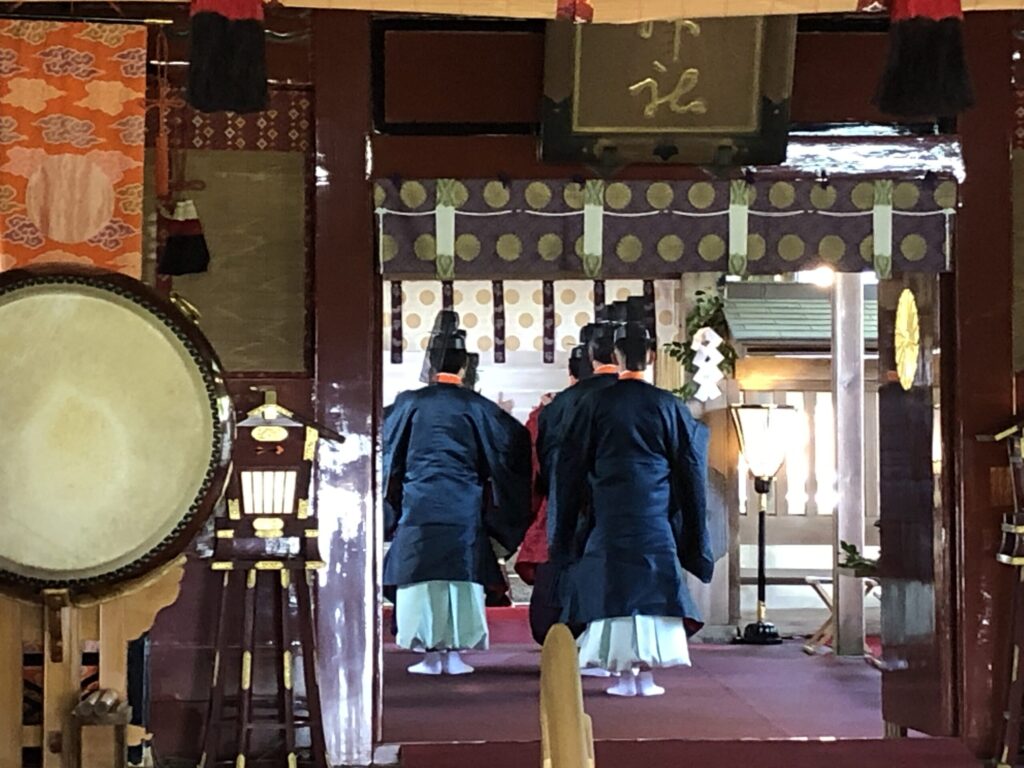 神事1