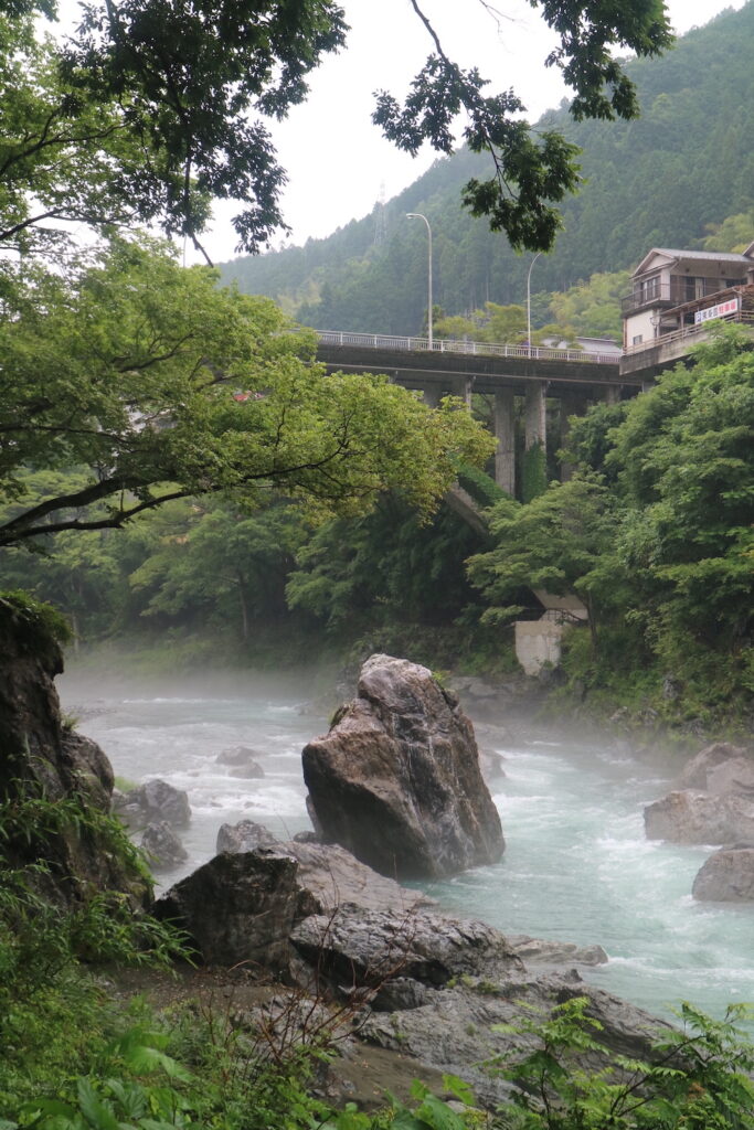 多摩川2