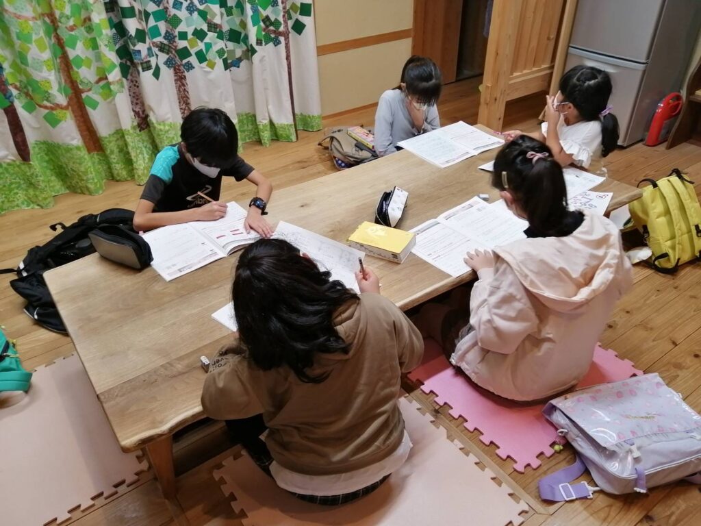 青梅　コミュニティテラスみらい館プラス　寺子屋的クラス