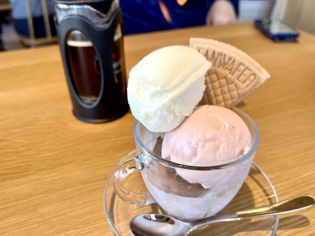 青梅 カフェトイロ スイーツ ジェラート