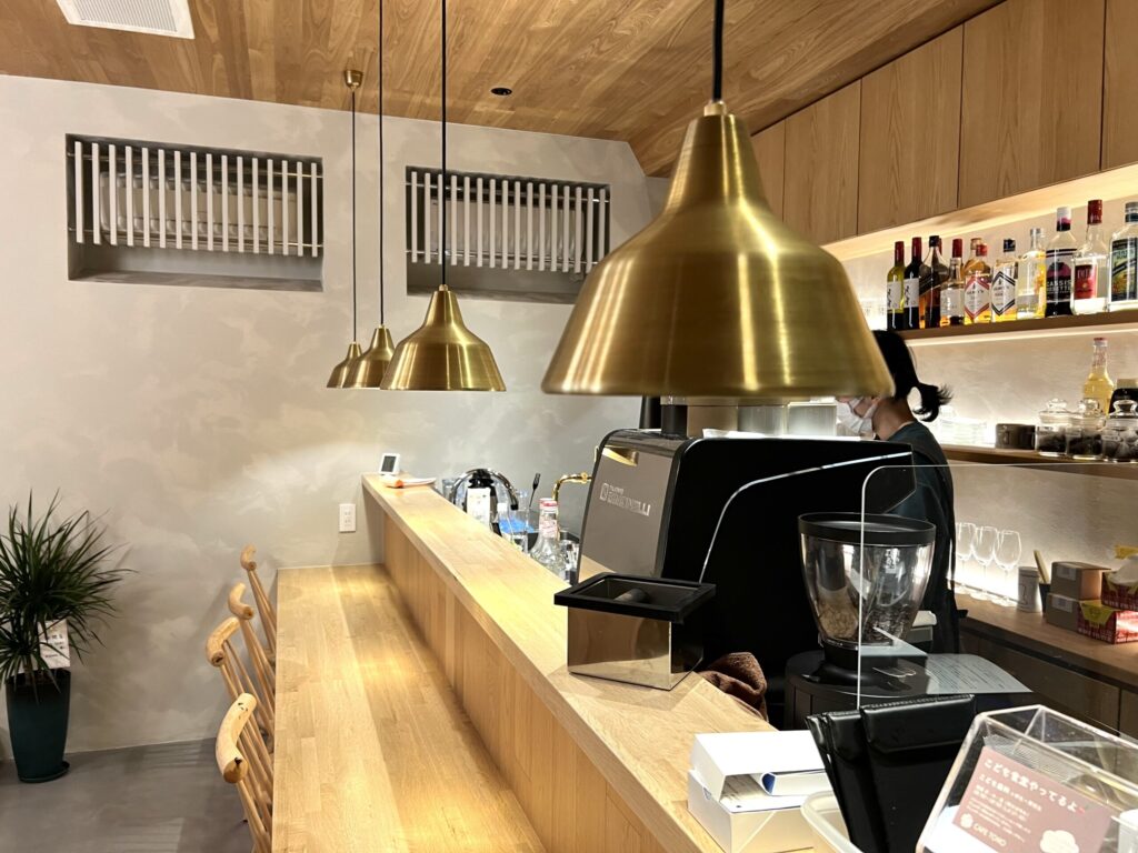 青梅 カフェトイロ カウンター席