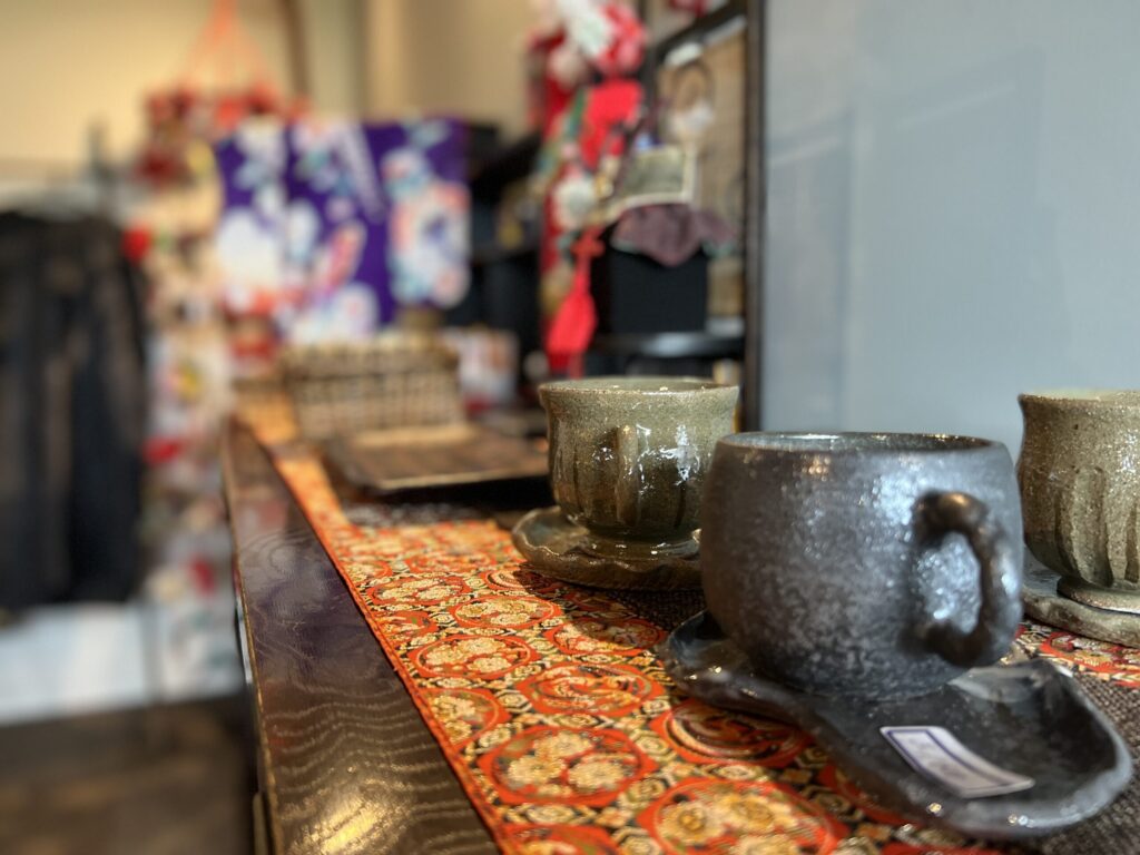 青梅　カフェ　凛Cafe　陶芸