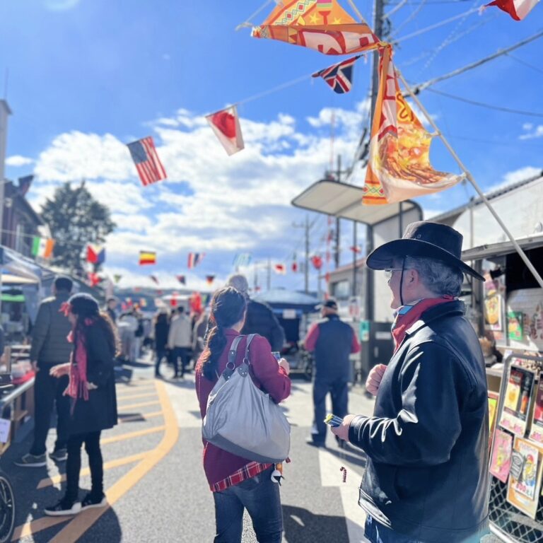 国際交流ハイカラ広場