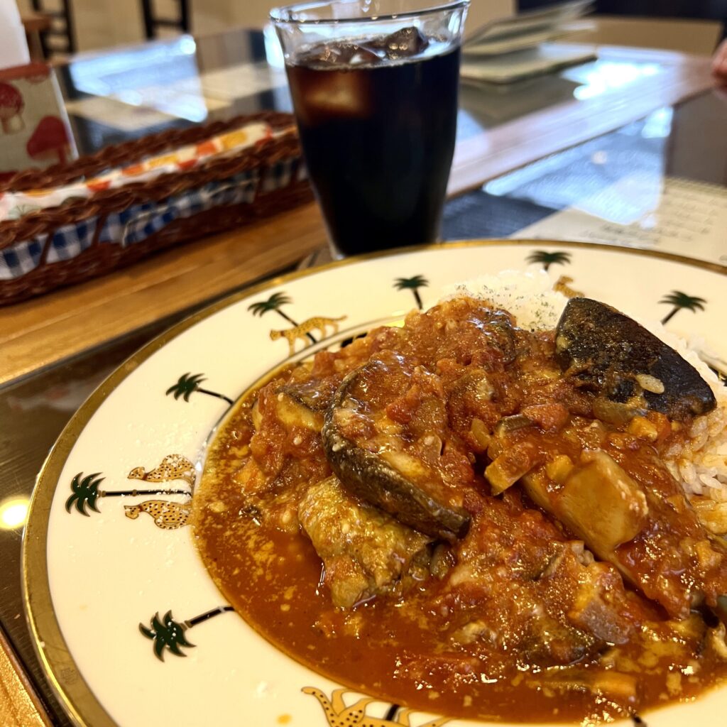 青梅 内沼きのこ園 軽喫茶ぴるつ
カレー