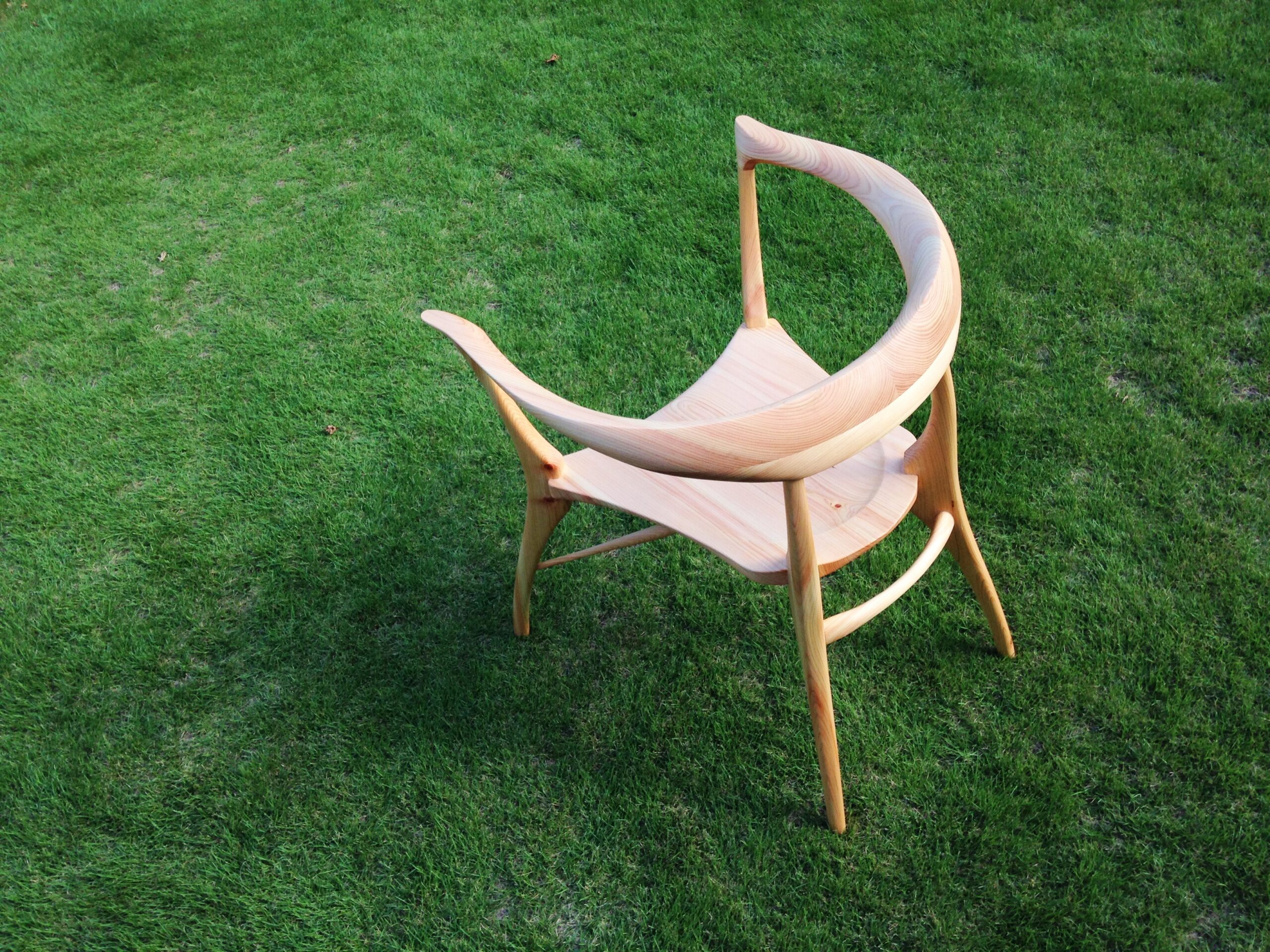 アトリエkiki 無垢の椅子