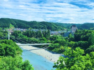 釜の淵公園　多摩川　鮎美橋